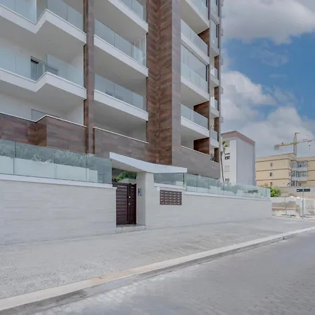 Guesthost - Seaside בארי